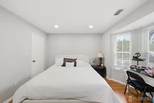 208 Blew Ct, East Brunswick Township, NJ 08816 - Photo 16