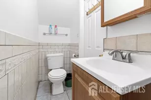 285 Water St, Perth Amboy, NJ 08861 - Photo 10