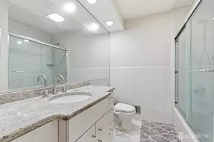 16 Hallo St, Edison, NJ 08837 - Photo 24