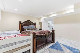 16 Hallo St, Edison, NJ 08837 - Photo 28