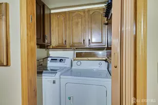 122 Spear St, Metuchen, NJ 08840 - Photo 32