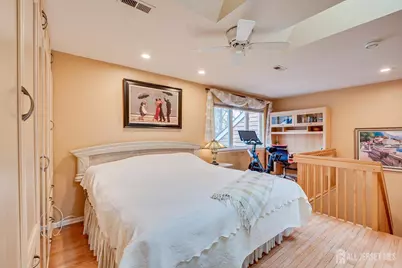 114 Coppertree Court, Edison, NJ 08820 - Photo 36