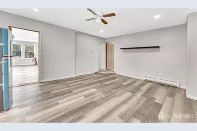 601 Ridgeway Avenue, South Amboy, NJ 08879 - Photo 18