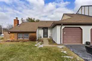 10 Dancaster Ct, Sayreville, NJ 08872 - Photo 1