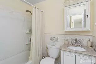 10 Dancaster Ct, Sayreville, NJ 08872 - Photo 22