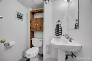 407 Clinton Ave, Middlesex, NJ 08846 - Photo 24