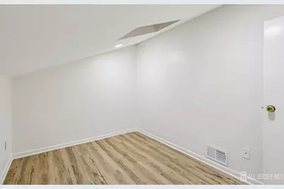 21 Wellington Court, Sayreville, NJ 08872 - Photo 24