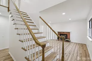 21 Wellington Ct, Sayreville, NJ 08872 - Photo 6