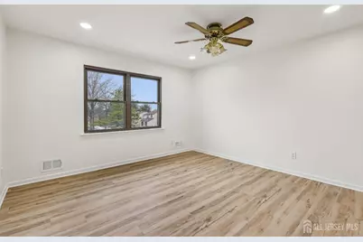 21 Wellington Court, Sayreville, NJ 08872 - Photo 38