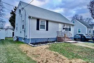 193 Old Rd, Sewaren, NJ 07077 - Photo 2