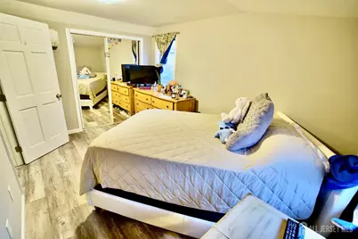 193 Old Road, Sewaren, NJ 07077 - Photo 12