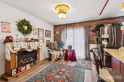 1 Gorczyca Place, Sayreville, NJ 08879 - Photo 4