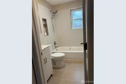 289 Main Street #4H, Spotswood, NJ 08884 - Photo 2