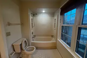 1109 Stoneridge Cir, Helmetta, NJ 08828 - Photo 12