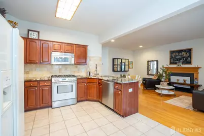 6 Barlow Court, Plainsboro Township, NJ 08536 - Photo 6