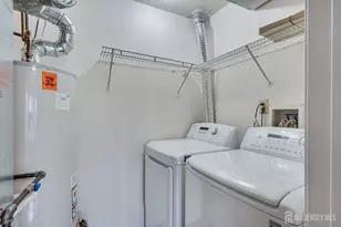 919 Plymouth Rd, North Brunswick Township, NJ 08902 - Photo 16