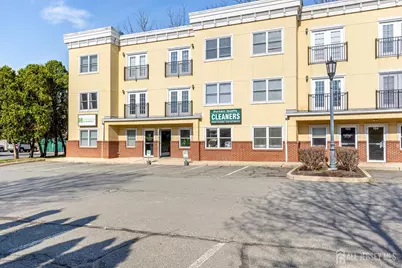 160 Durham Avenue #305, Metuchen, NJ 08840 - Photo 2