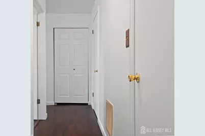 12 Kingston Run, North Brunswick Township, NJ 08902 - Photo 4