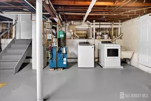 12 Hadler Dr, Franklin Township, NJ 08873 - Photo 32