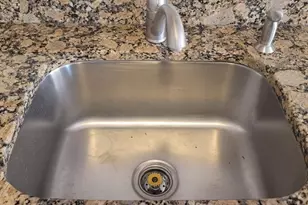 1617 N Raspberry Ct, Edison, NJ 08817 - Photo 6