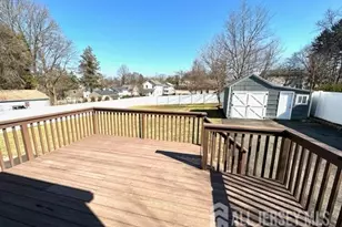 26 Garibaldi St, Bernardsville, NJ 07924 - Photo 2