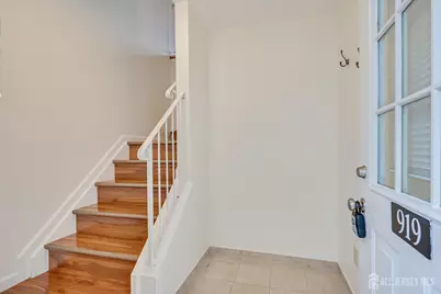 919 Plymouth Road, North Brunswick Township, NJ 08902 - Photo 4