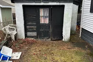 306 Norwood Ave, Old Bridge Township, NJ 08879 - Photo 6