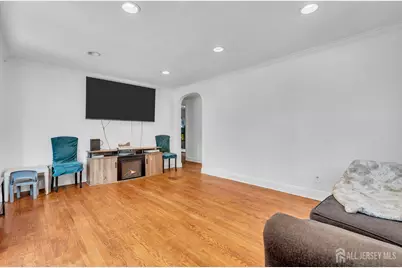 821 Front Street, Dunellen, NJ 08812 - Photo 4