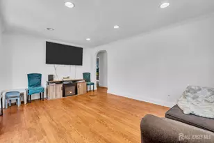 821 Front St, Dunellen, NJ 08812 - Photo 4