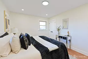 17 Wellington Rd, East Brunswick Township, NJ 08816 - Photo 14