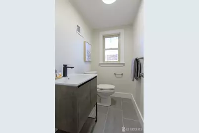 17 Wellington Road, East Brunswick Township, NJ 08816 - Photo 22