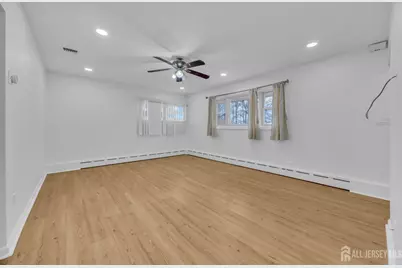 120 Winthrop Road, Edison, NJ 08817 - Photo 4
