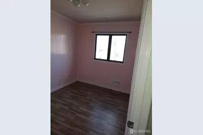 5200 Emerson Street, Piscataway Township, NJ 08854 - Photo 8