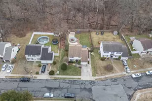 285 Nathan Ct, Aberdeen Township, NJ 07721 - Photo 36