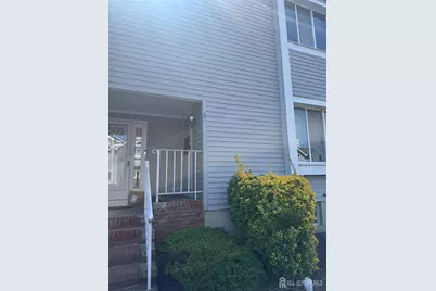 16 Dawn Court, South Brunswick Township, NJ 08852 - Photo 2