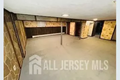 364 S Madison Avenue S, Dunellen, NJ 08812 - Photo 10