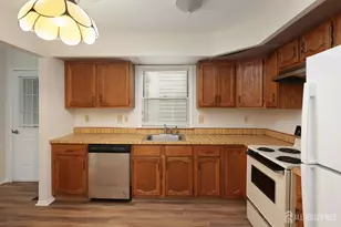 123G Concordia Cir, Monroe Township, NJ 08831 - Photo 8