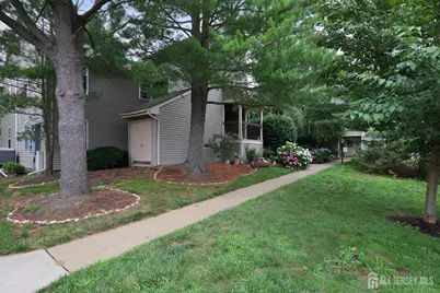 123-G Concordia Circle #G, Monroe Township, NJ 08831 - Photo 4