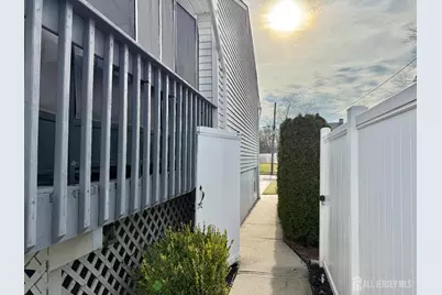 60 Tracy Drive, Fords, NJ 08863 - Photo 10