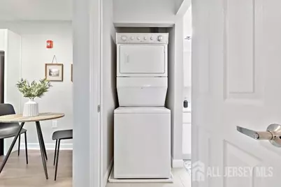 1000 Pheasant Hollow Drive, Plainsboro Township, NJ 08536 - Photo 10