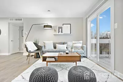 1000 Pheasant Hollow Drive, Plainsboro Township, NJ 08536 - Photo 4