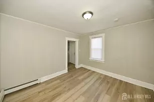 652 Penn St, Perth Amboy, NJ 08861 - Photo 10