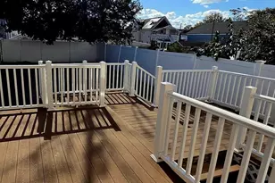 537 Harrington St, Perth Amboy, NJ 08861 - Photo 6