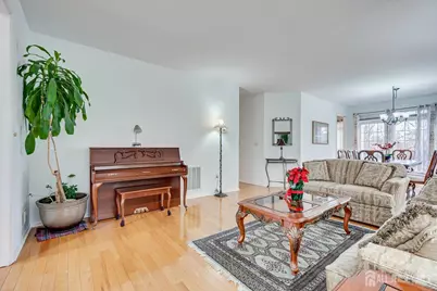 62 Magellan Way, Franklin Township, NJ 08823 - Photo 6