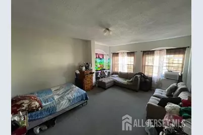 69 E Emerson Avenue E, Rahway, NJ 07065 - Photo 18