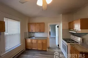 69 E Emerson Ave E, Rahway, NJ 07065 - Photo 12