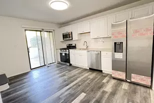 14 Peachtree Ct, South Brunswick Township, NJ 08852 - Photo 4