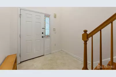 107 Forest Drive, Piscataway Township, NJ 08854 - Photo 4