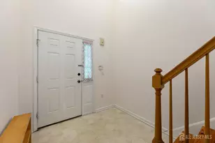 107 Forest Dr, Piscataway Township, NJ 08854 - Photo 4