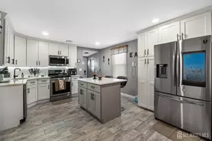 619 Hancock St, South Plainfield, NJ 07080 - Photo 4